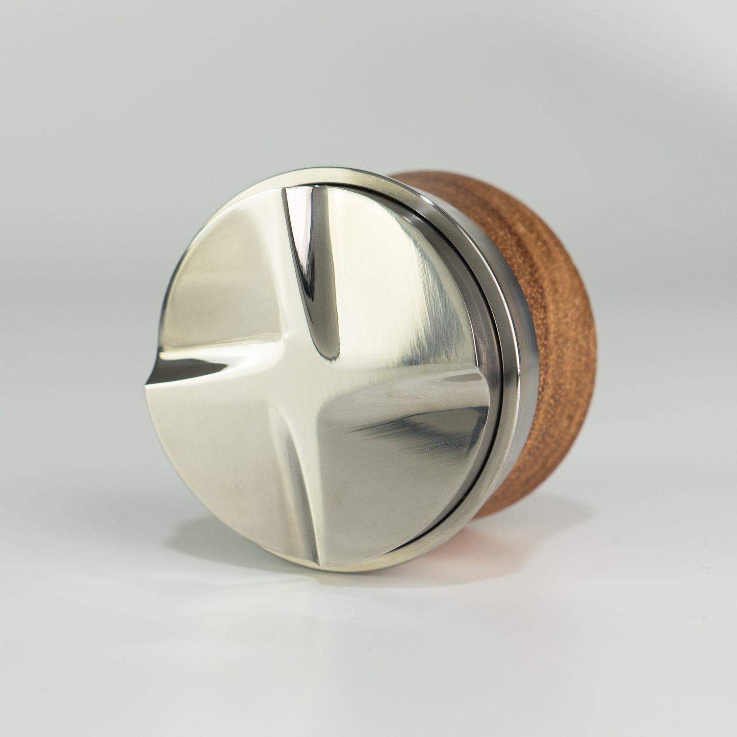 Precision Rosewood 4 Fin Distributor 58mm